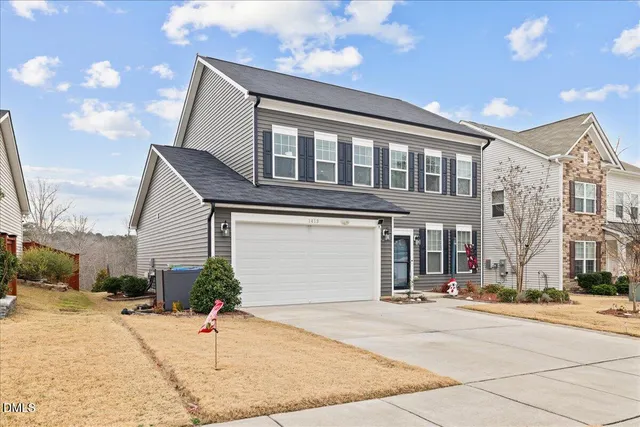 $500,000 | 1413 Queen Trigger Drive, Fuquay-Varina, NC 27526