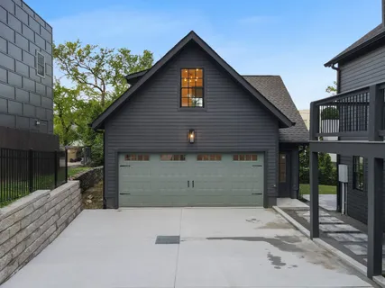 $2,299,999 | 1816 Wildwood Avenue, Nashville, TN 37212