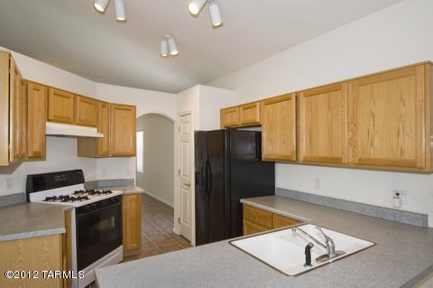 924 South Rincon Rising Road Tucson, AZ 85748 - Photo 5 of 11 Gallery Image 5
