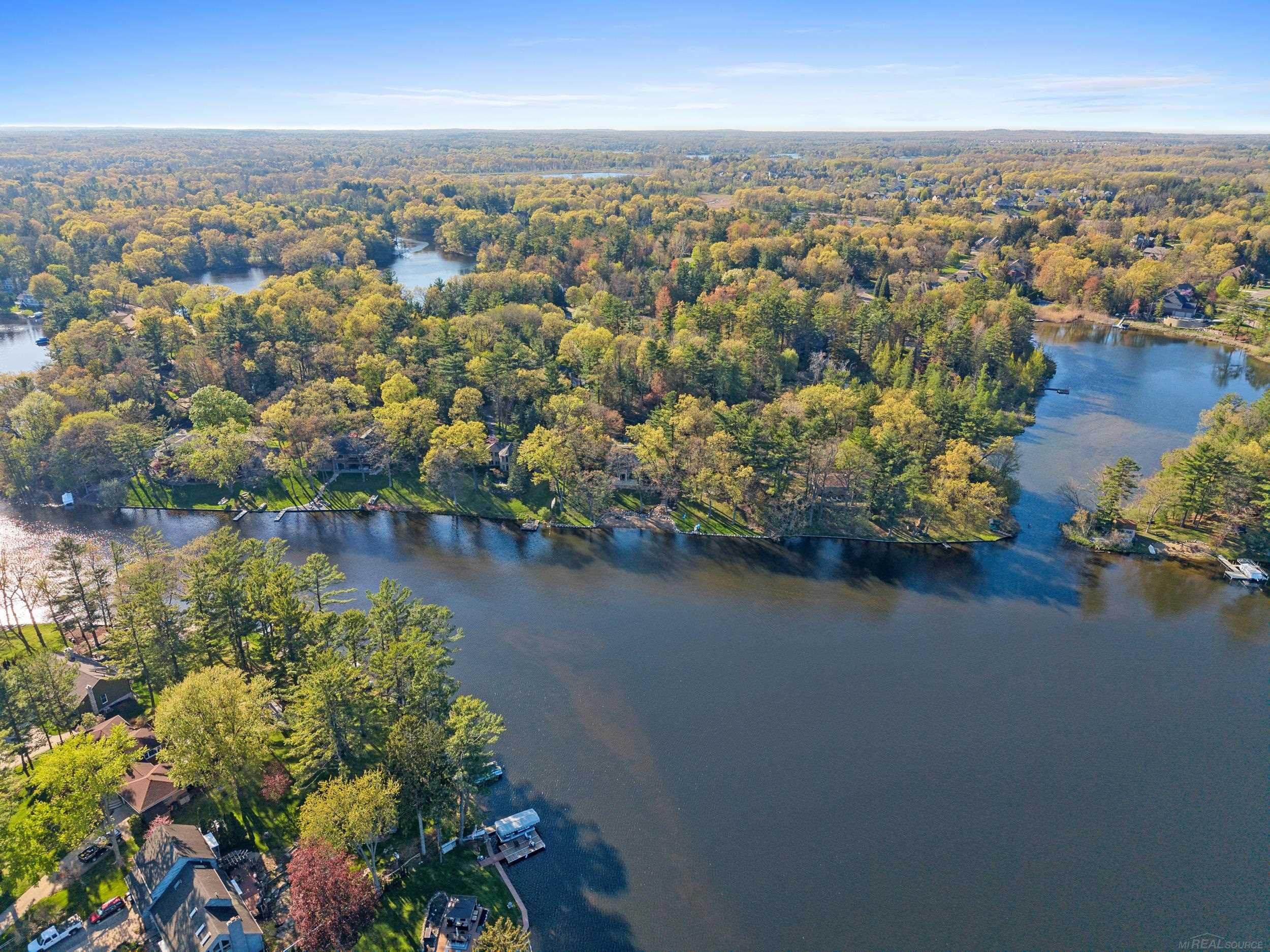 1071 Nakomis Road Lake Orion, MI 48362 - Photo 69 of 71