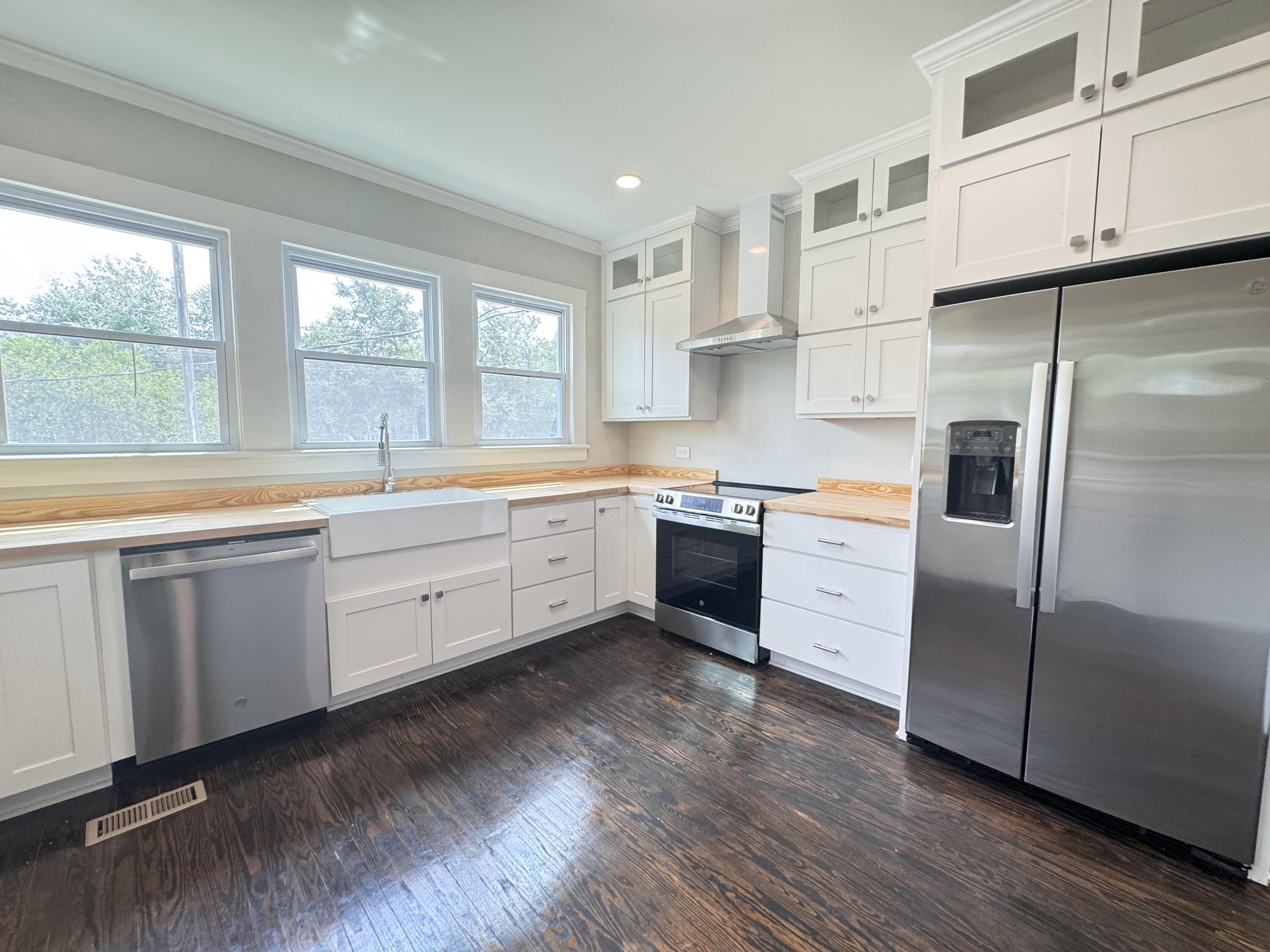303 Warren Street Walterboro, SC 29488 - Photo 47 of 142 303 Warren Street