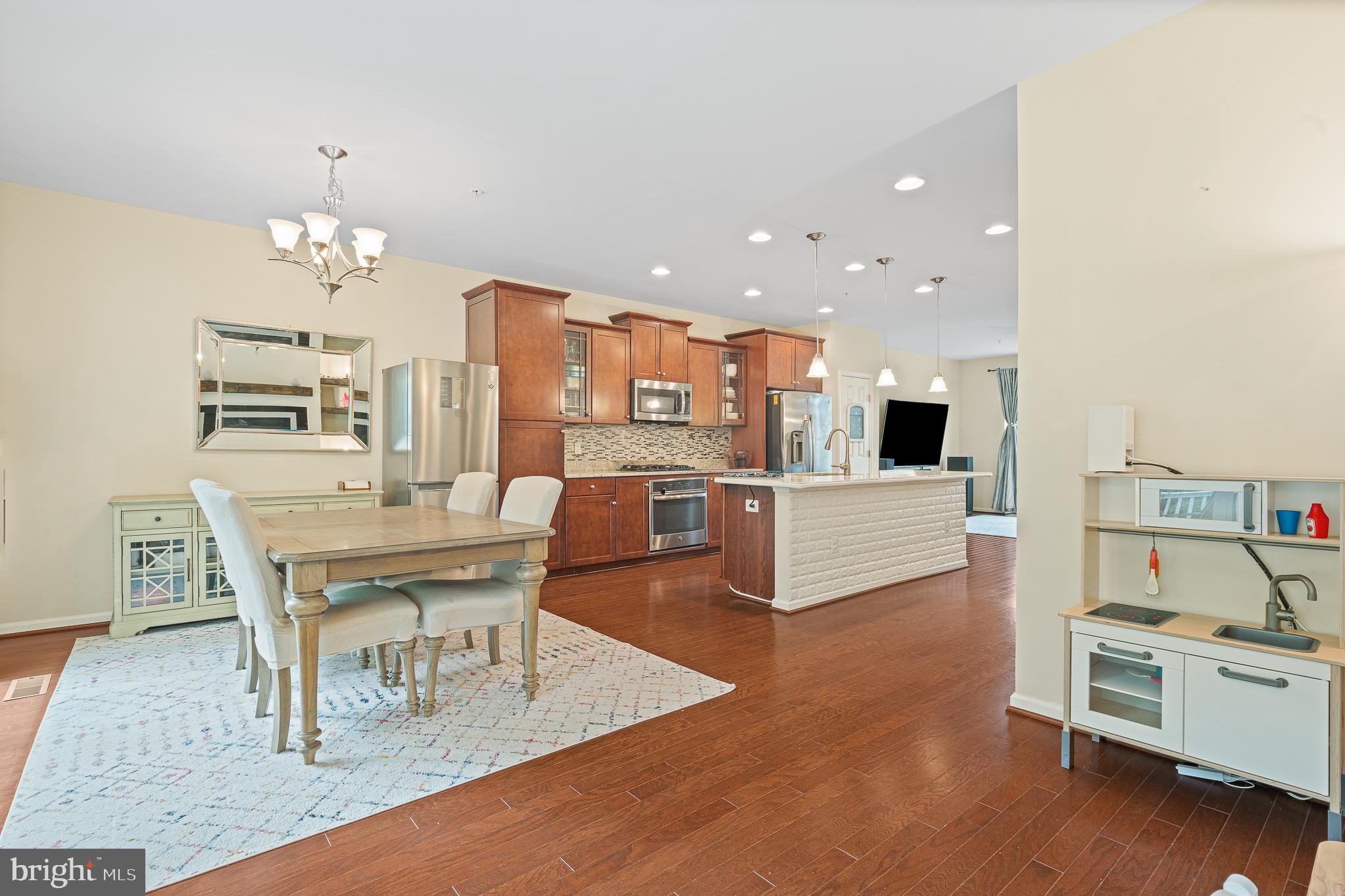 3702 Doc Berlin Drive Silver Spring, MD 20906 - Photo 16 of 60 Gallery Image 16