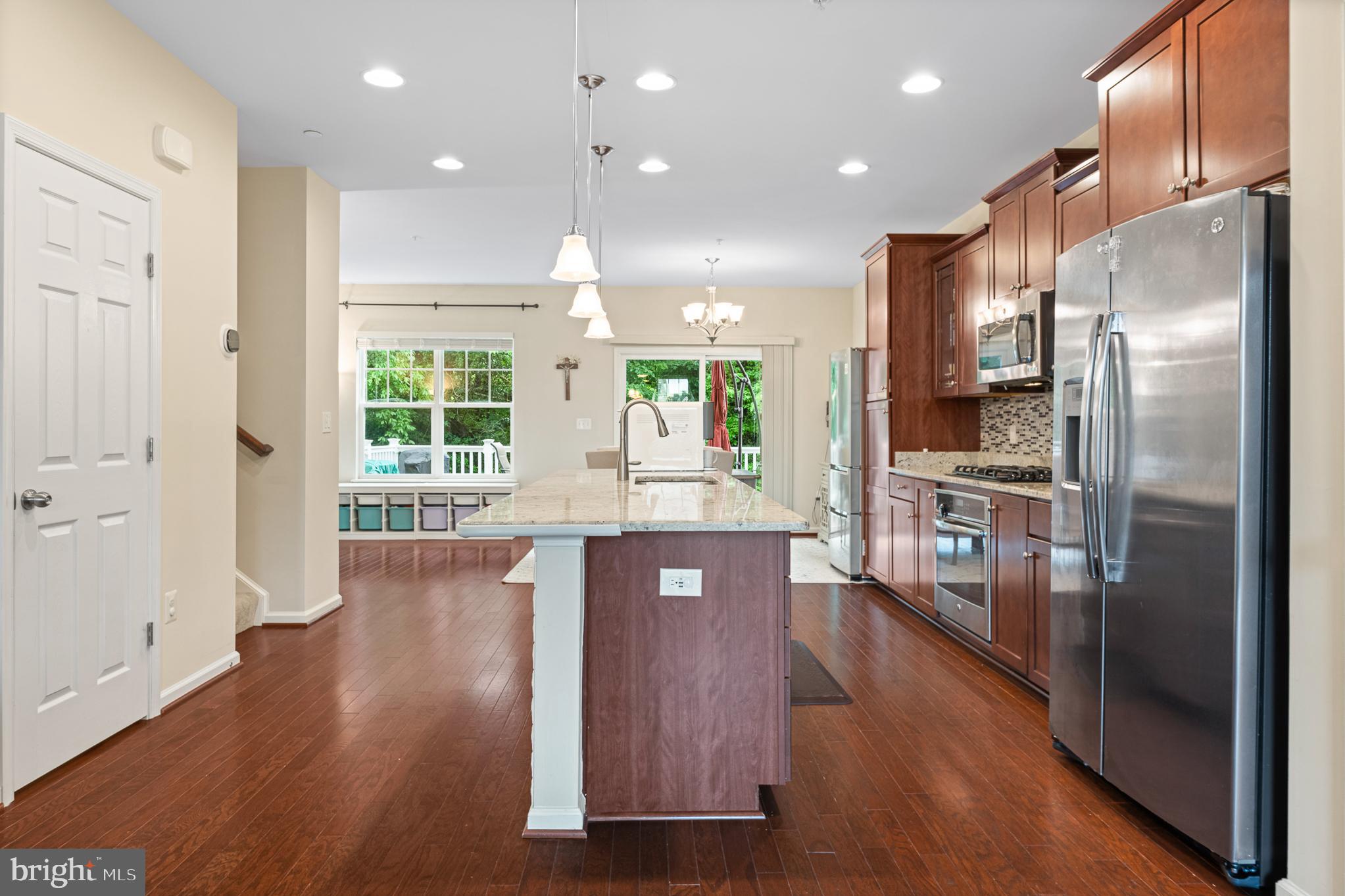 3702 Doc Berlin Drive Silver Spring, MD 20906 - Photo 6 of 60 Gallery Image 6