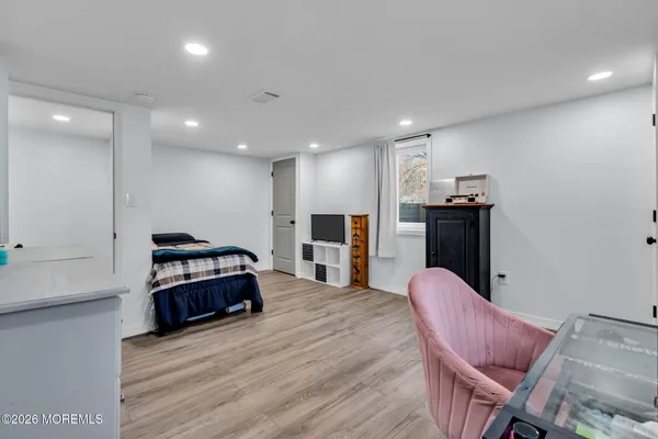 $1,050,000 | 68 Leedsville Drive, Lincroft, NJ 07738