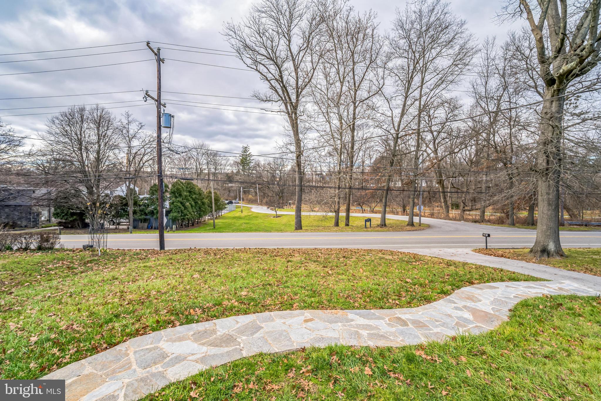 645 Glendale Road Havertown, PA 19083 - Photo 27 of 36 a view of a swimming pool with a patio