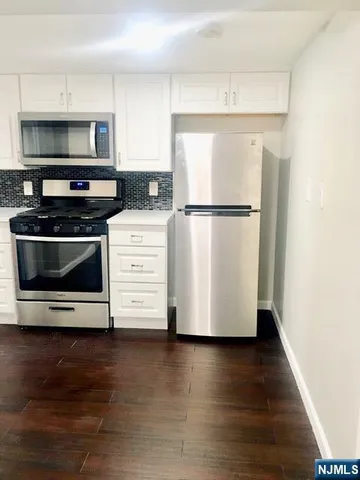 $1,650 | 231 Warren Avenue, Unit BSMT, Fort Lee, NJ 07024