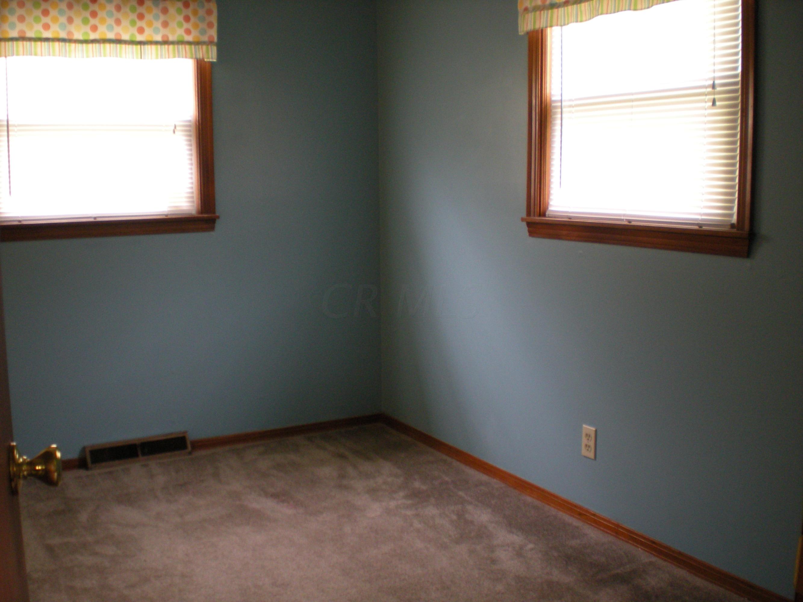 9580 Dublin Road Powell, OH 43065 - Photo 12 of 57