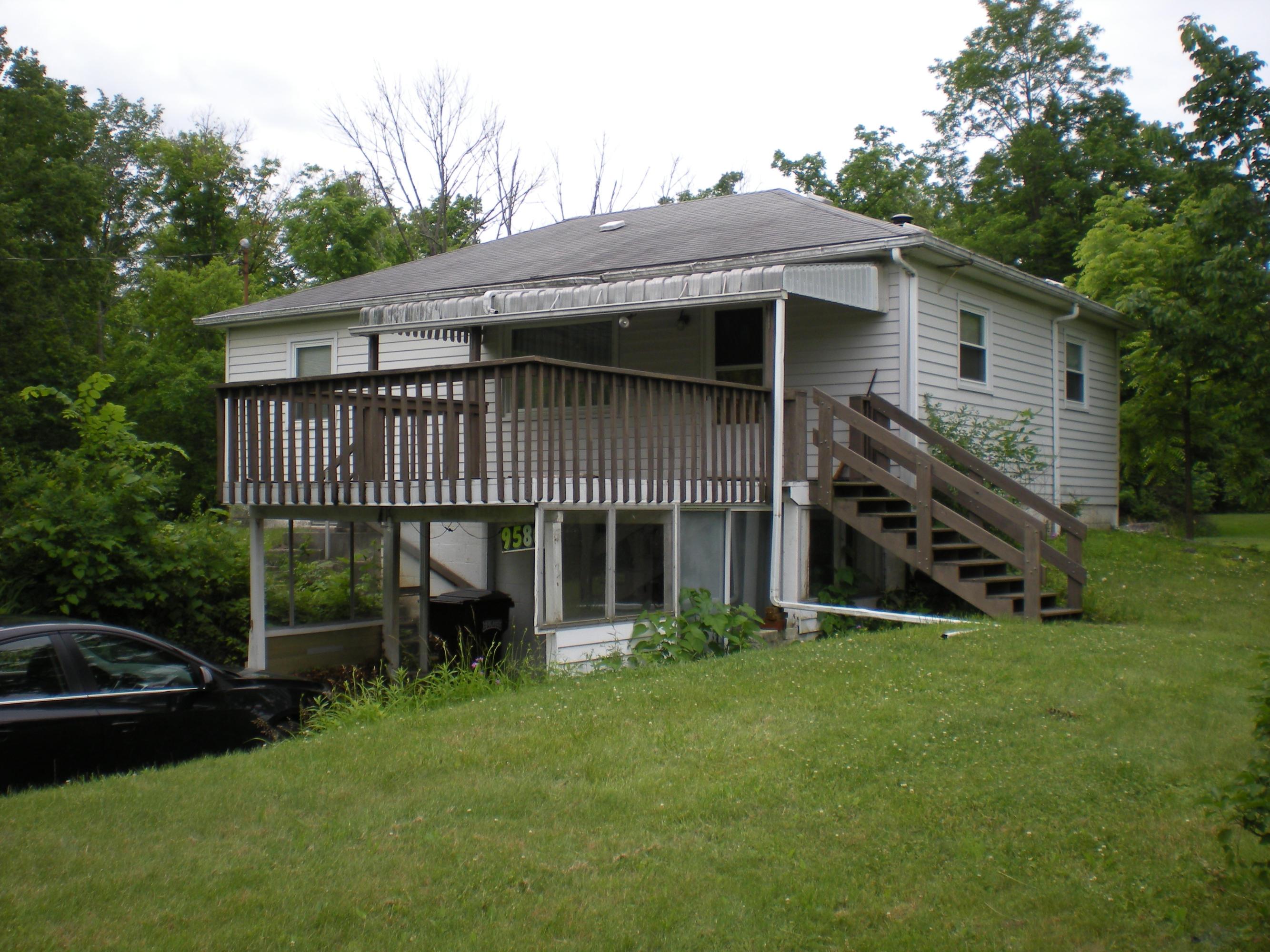 9580 Dublin Road Powell, OH 43065 - Photo 4 of 57