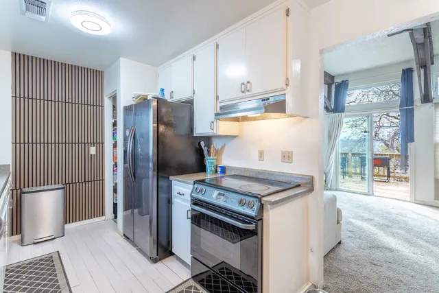 $249,900 | 4720 Enchanted Way, Redding, CA 96001