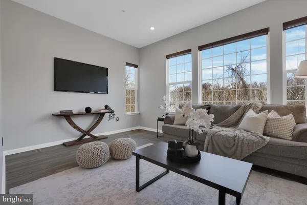 $999,000 | 5719 Hawk Ridge Road, Frederick, MD 21704