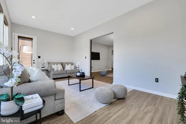 $999,000 | 5719 Hawk Ridge Road, Frederick, MD 21704