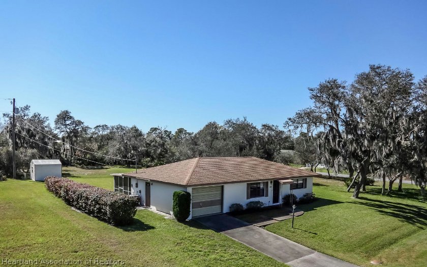 364 Lime Road Northwest Lake Placid, FL 33852 - Photo 14 of 19 Gallery Image 14