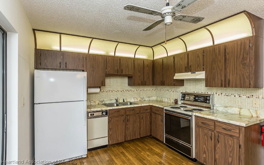 364 Lime Road Northwest Lake Placid, FL 33852 - Photo 5 of 19 Gallery Image 5