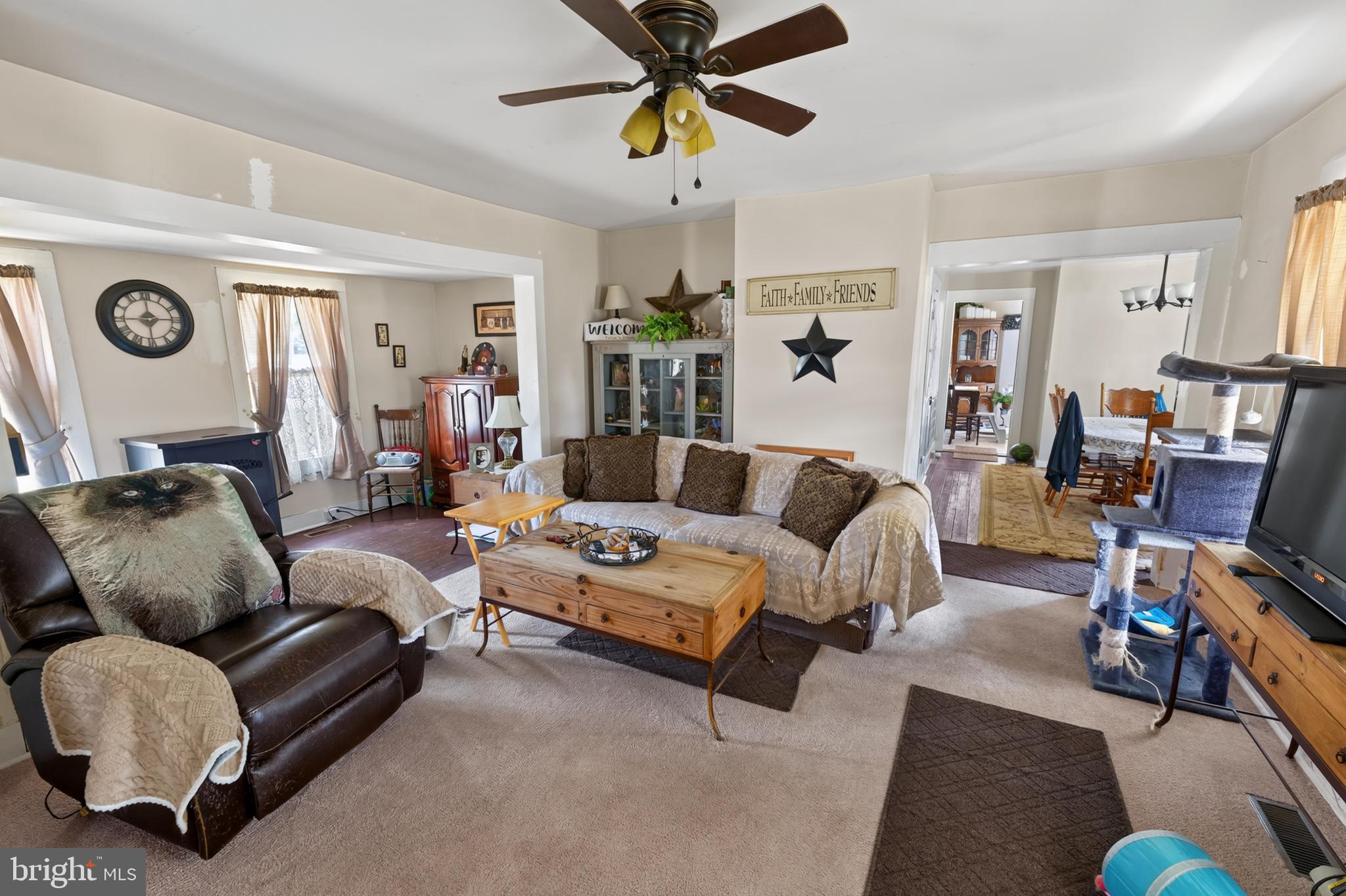 2924 Snow Hill Road Girdletree, MD 21829 - Photo 7 of 43 family room