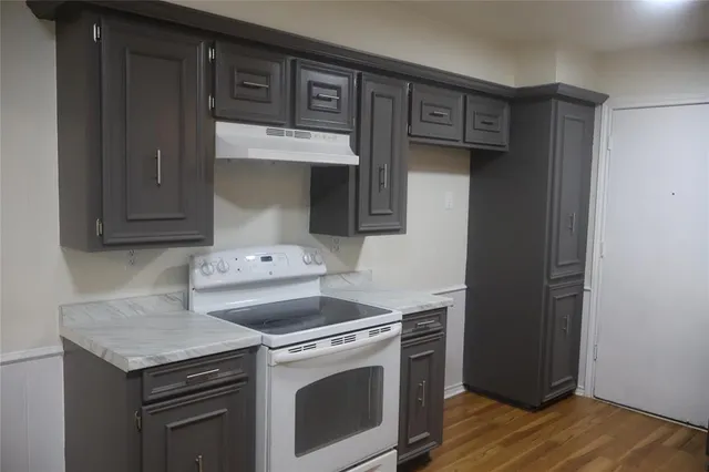 $2,750 | 808 Woodway Lane, Richardson, TX 75081