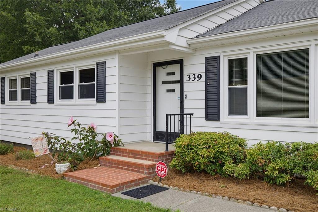 339 Petree Road Winston-Salem, NC 27106 - Photo 4 of 31