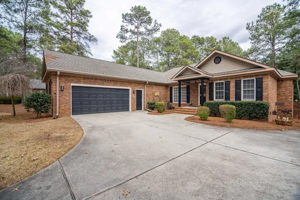 $529,900 | 160 Davenport Lane, Aiken, SC 29803