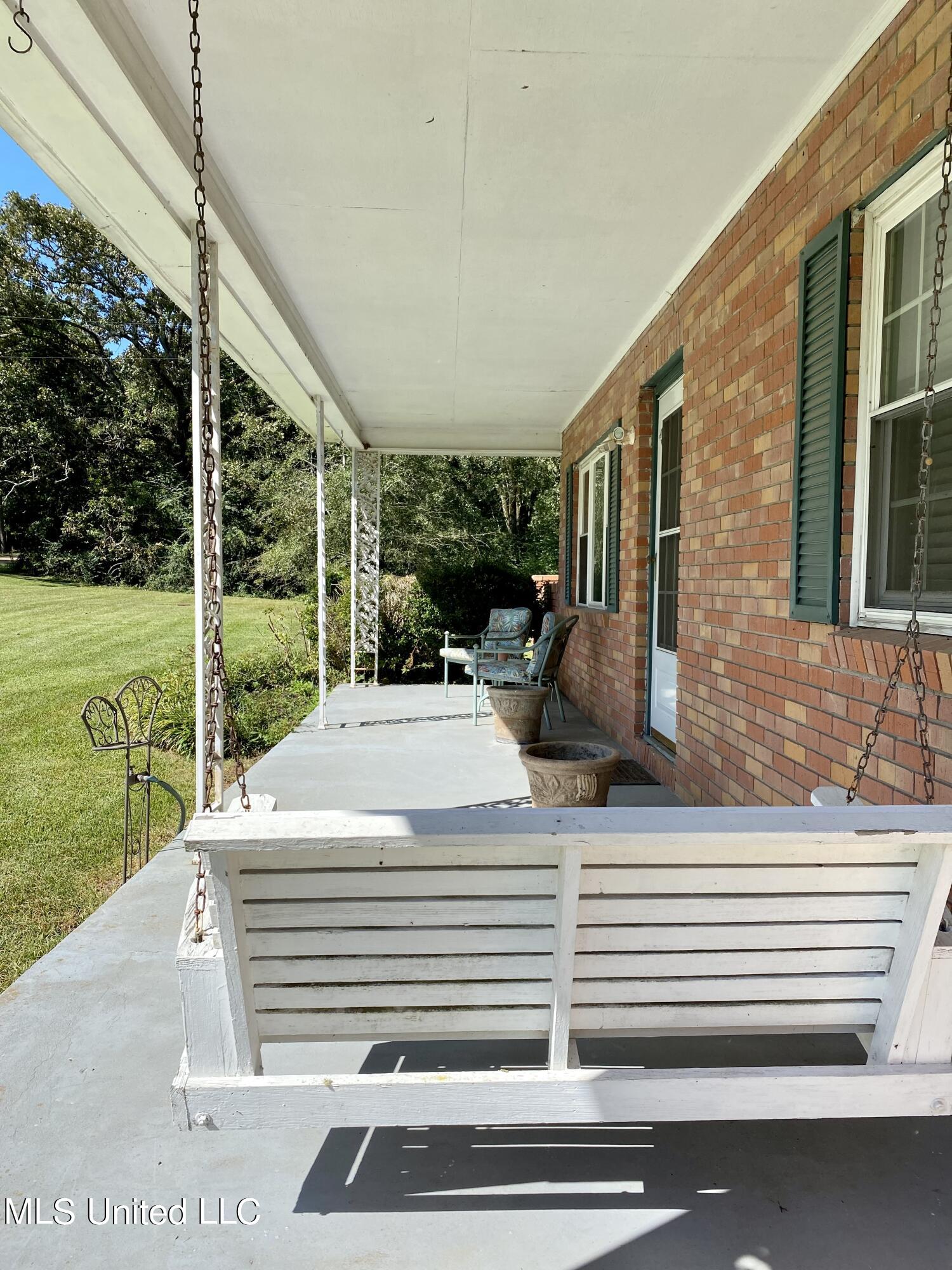 1054 Johnson Road Crystal Springs, MS 39059 - Photo 13 of 26 D5827F25-2485-4C26-895F-01E71EDF3FE0