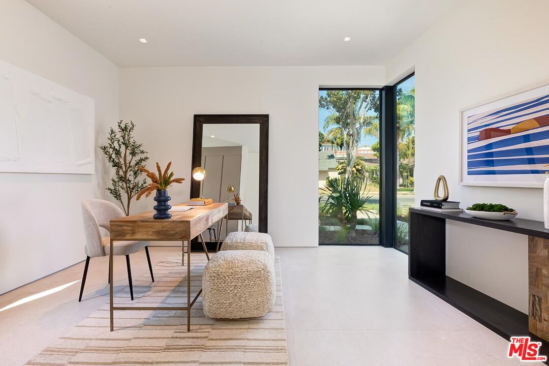 2831 Malcolm Avenue Los Angeles, CA 90064 - Photo 23 of 57