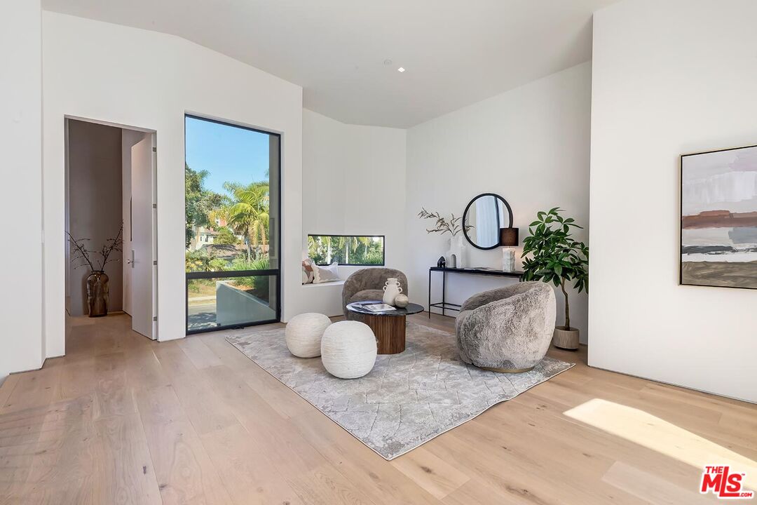 2831 Malcolm Avenue Los Angeles, CA 90064 - Photo 26 of 57