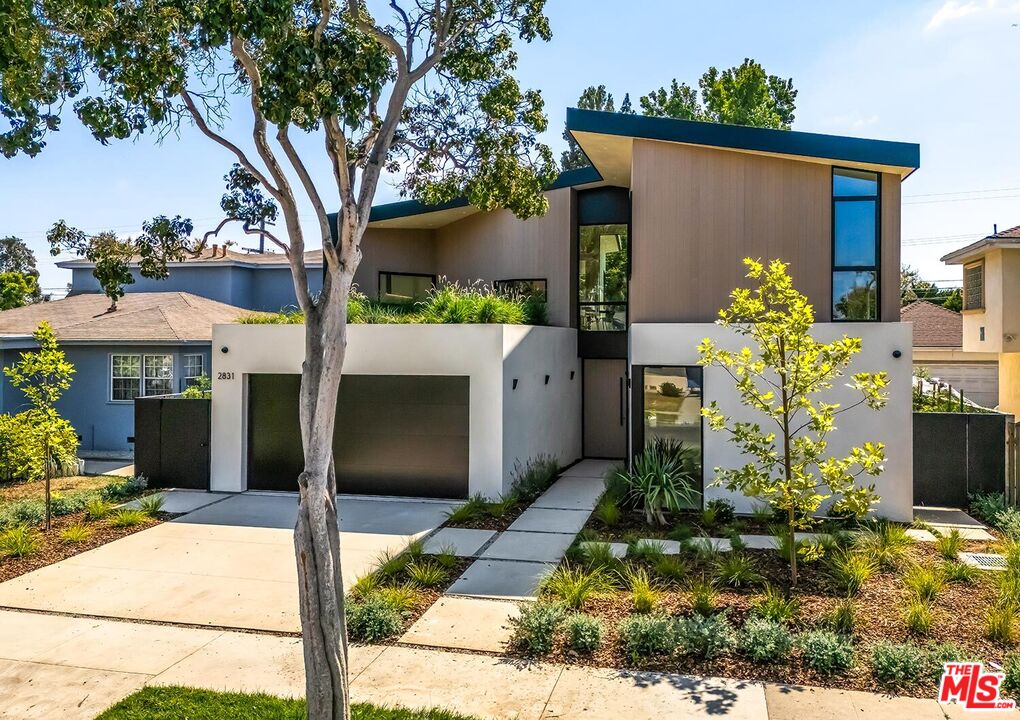 2831 Malcolm Avenue Los Angeles, CA 90064 - Photo 3 of 57