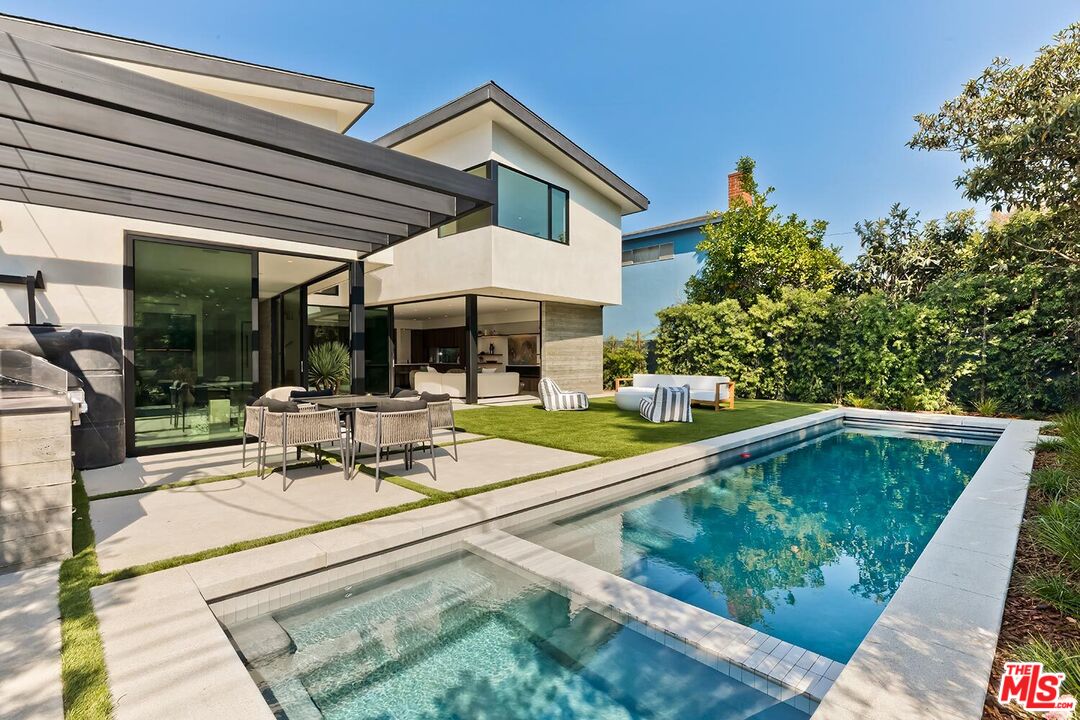 2831 Malcolm Avenue Los Angeles, CA 90064 - Photo 44 of 57