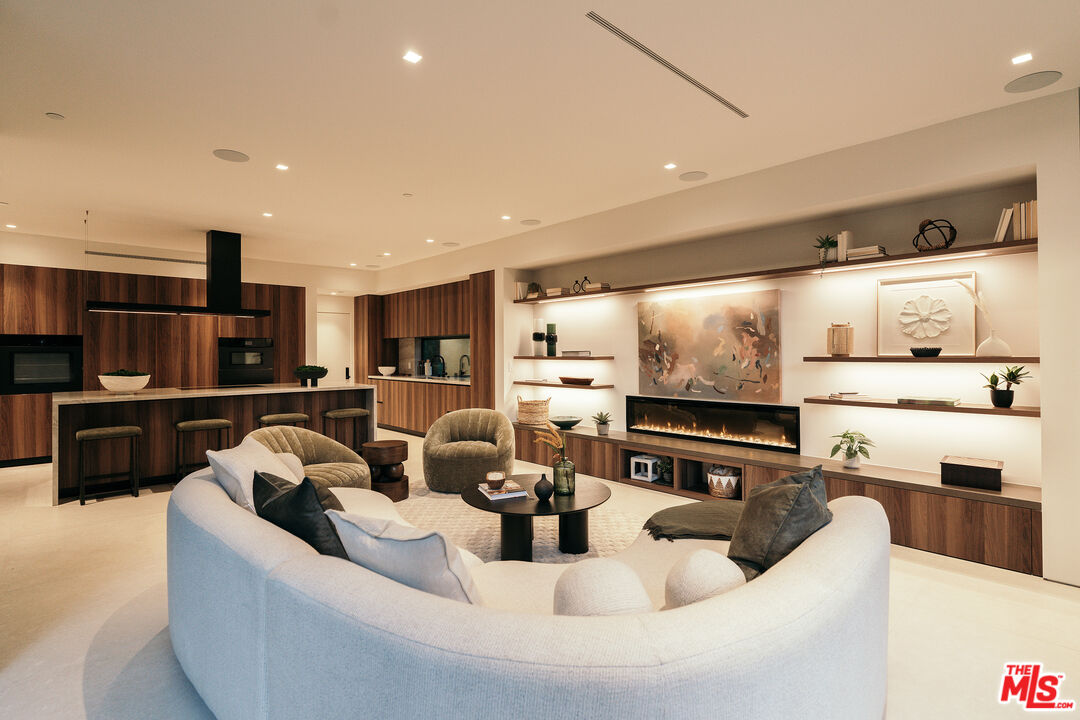 2831 Malcolm Avenue Los Angeles, CA 90064 - Photo 49 of 57