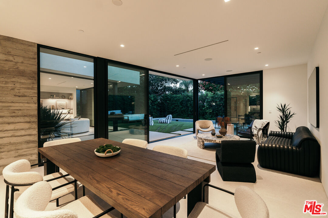 2831 Malcolm Avenue Los Angeles, CA 90064 - Photo 56 of 57