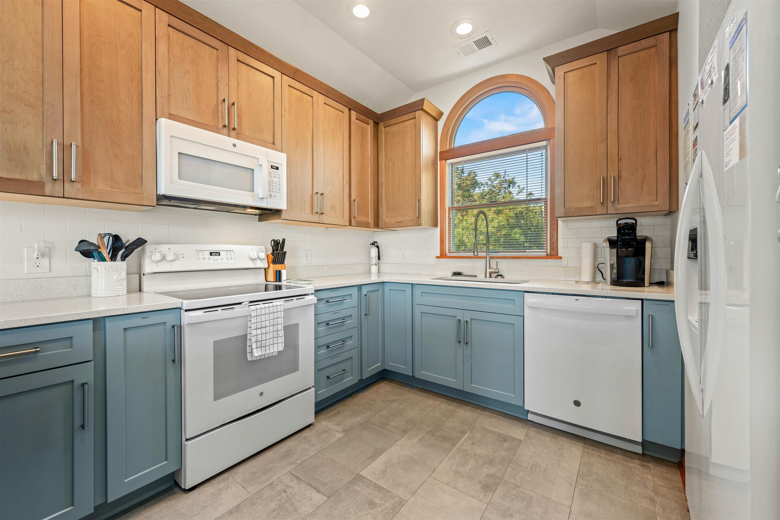 144 Clam Shell Trail, Unit 49 Kitty Hawk, NC 27949 - Photo 2 of 29