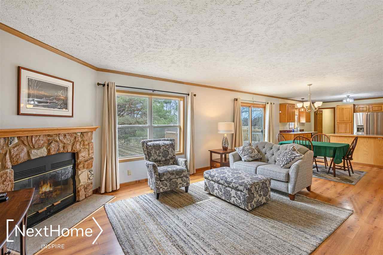 10255 West Mount Morris Road Flushing, MI 48433 - Photo 9 of 43 50037009-8.JPG