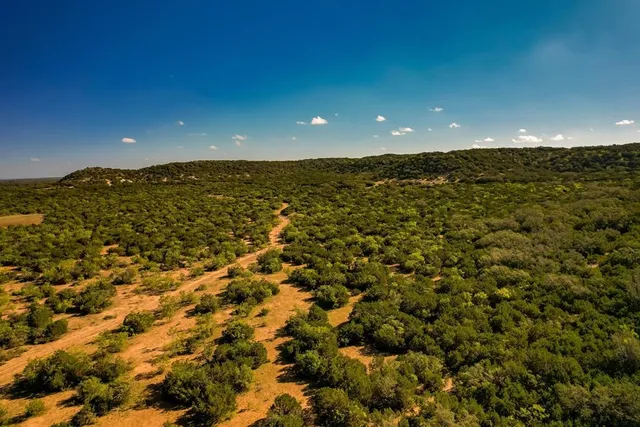 $559,000 | 19 Jack Rabbit Road, Unit 19, Doss, TX 78618