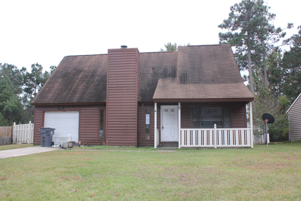 117 Traders Station Road Summerville, SC 29486 - Photo 1 of 13 IMG_7558