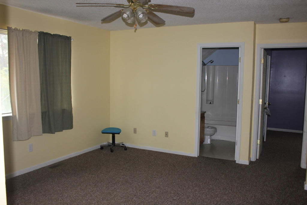 117 Traders Station Road Summerville, SC 29486 - Photo 10 of 13 IMG_7547