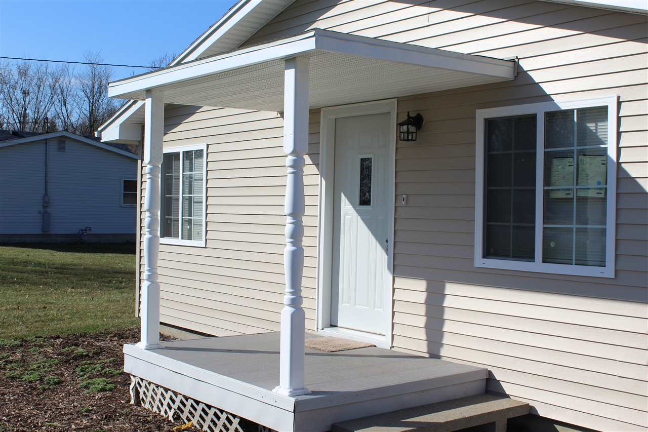 1130 Rabus Drive Fort Wayne, IN 46825 - Photo 2 of 24