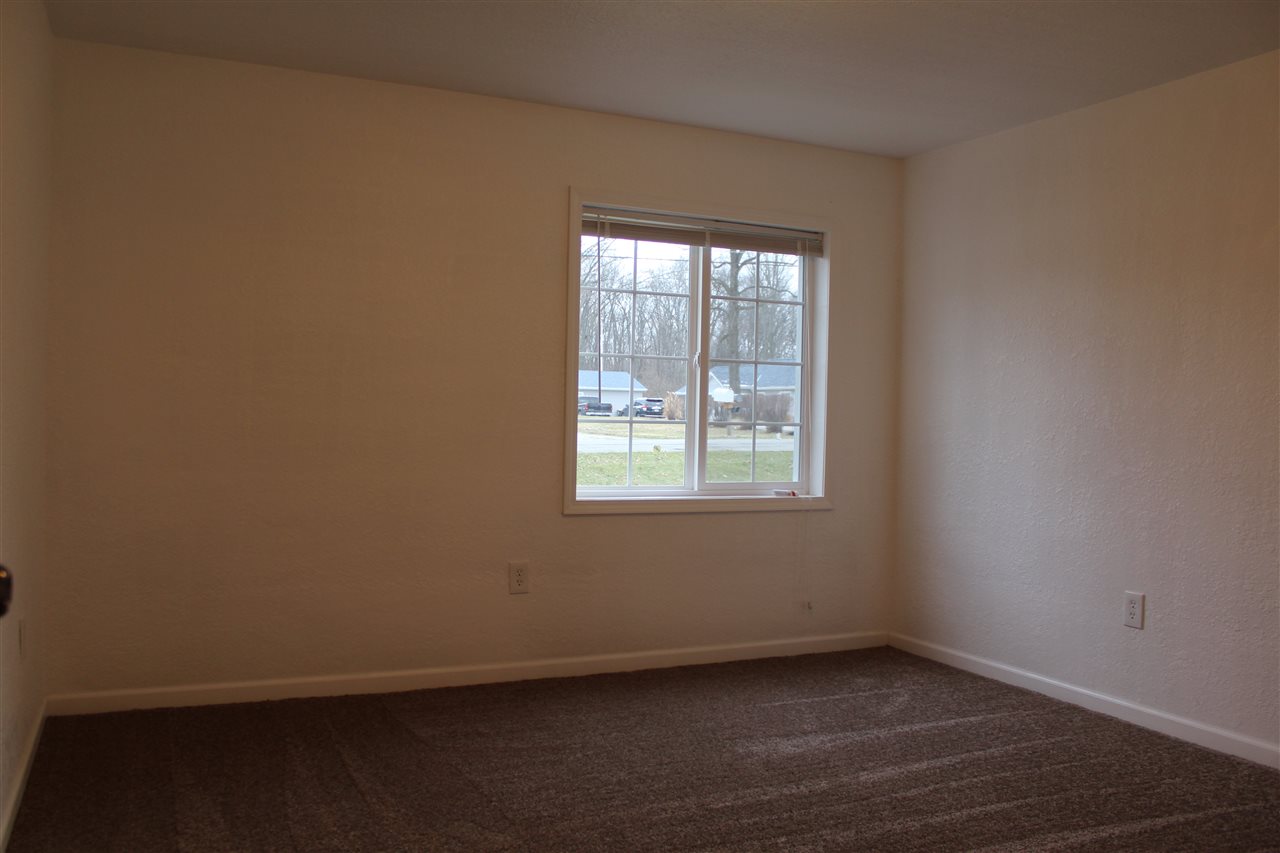 1130 Rabus Drive Fort Wayne, IN 46825 - Photo 14 of 24