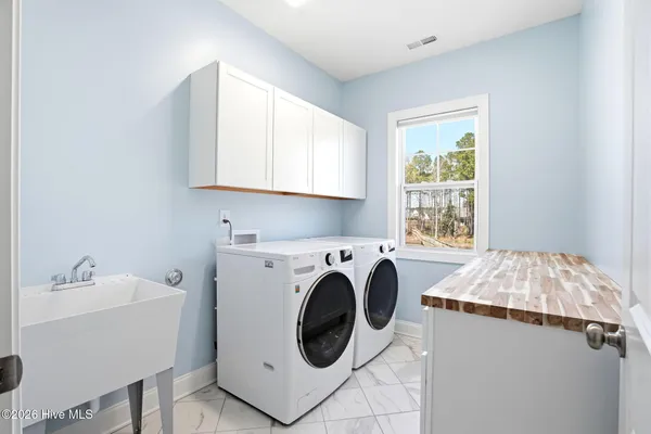 $799,900 | 96 Secretariat Rocky Point, Rocky Point, NC 28457