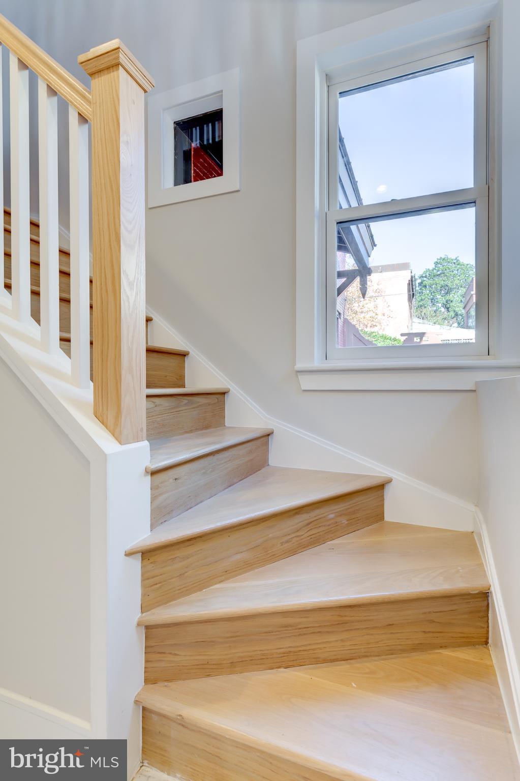 1314 Vermont Avenue Northwest, Unit CH6 Washington, DC 20005 - Photo 4 of 23 a view of entryway