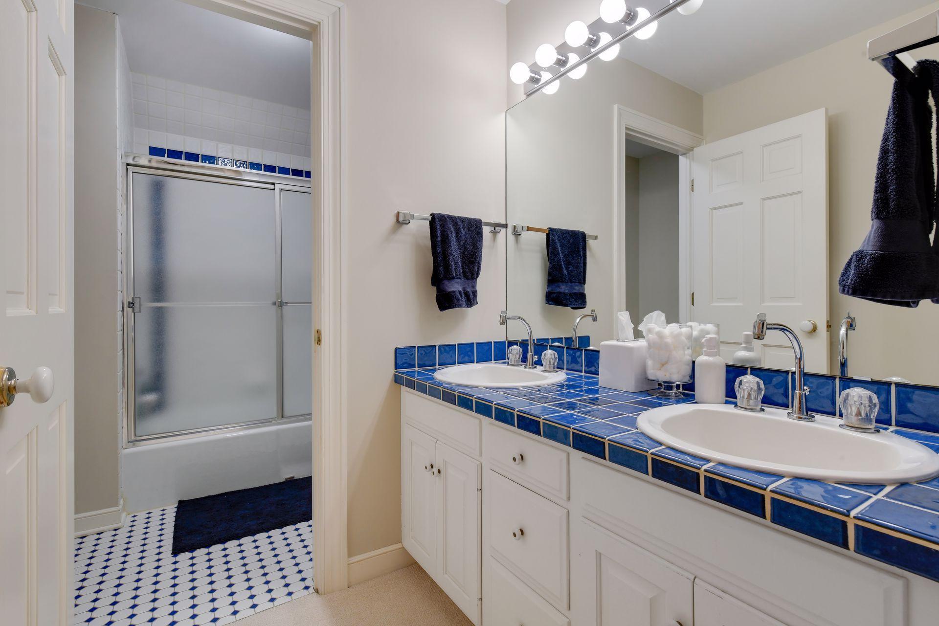 6436 Timber Ridge Edina, MN 55439 - Photo 27 of 40