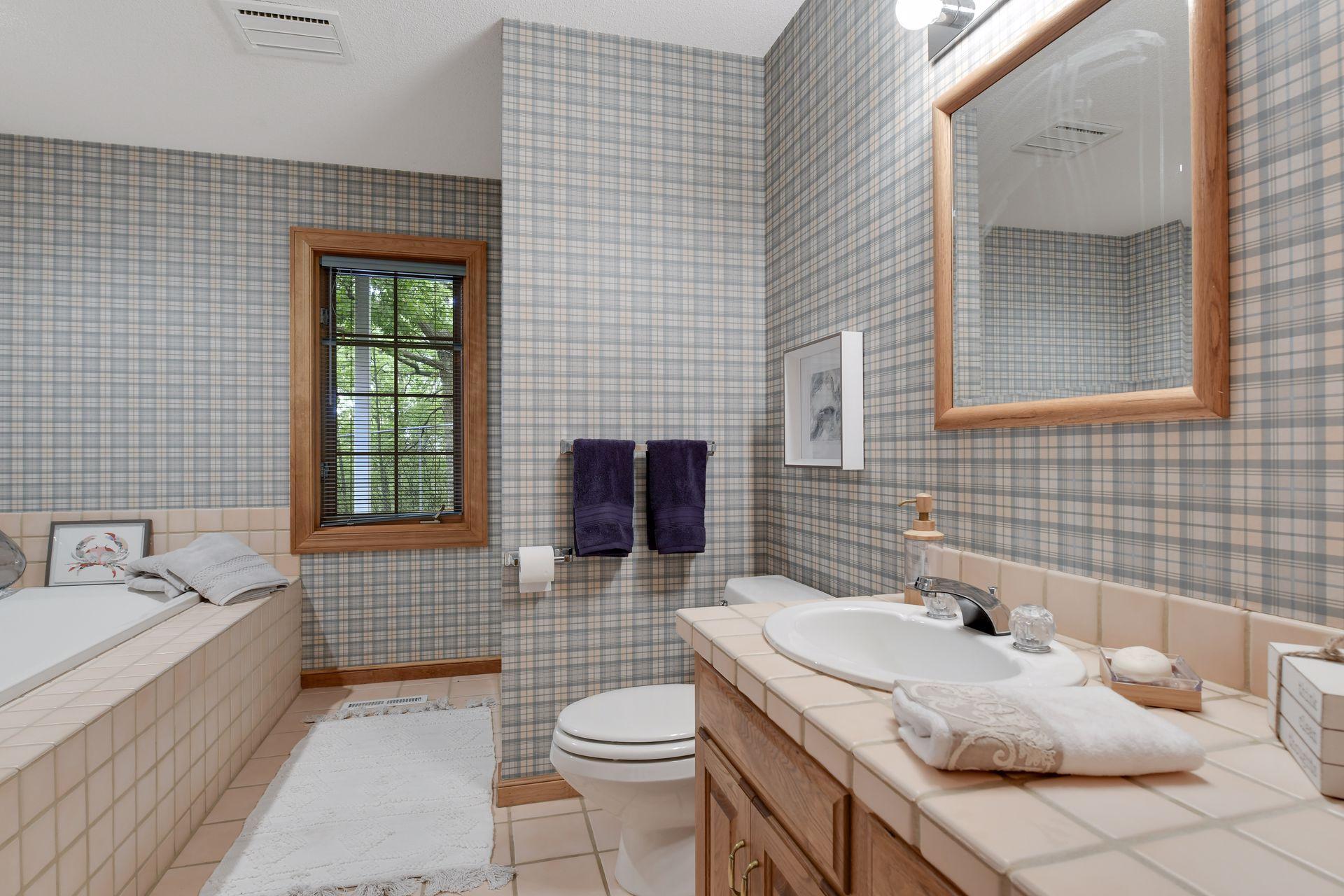 6436 Timber Ridge Edina, MN 55439 - Photo 37 of 40