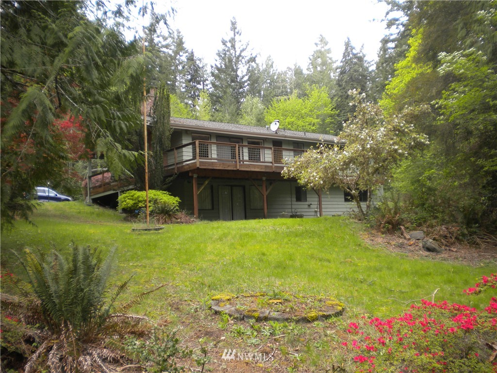951 East North Bay Road Allyn, WA 98524 - Photo 1 of 19 Gallery Image 1