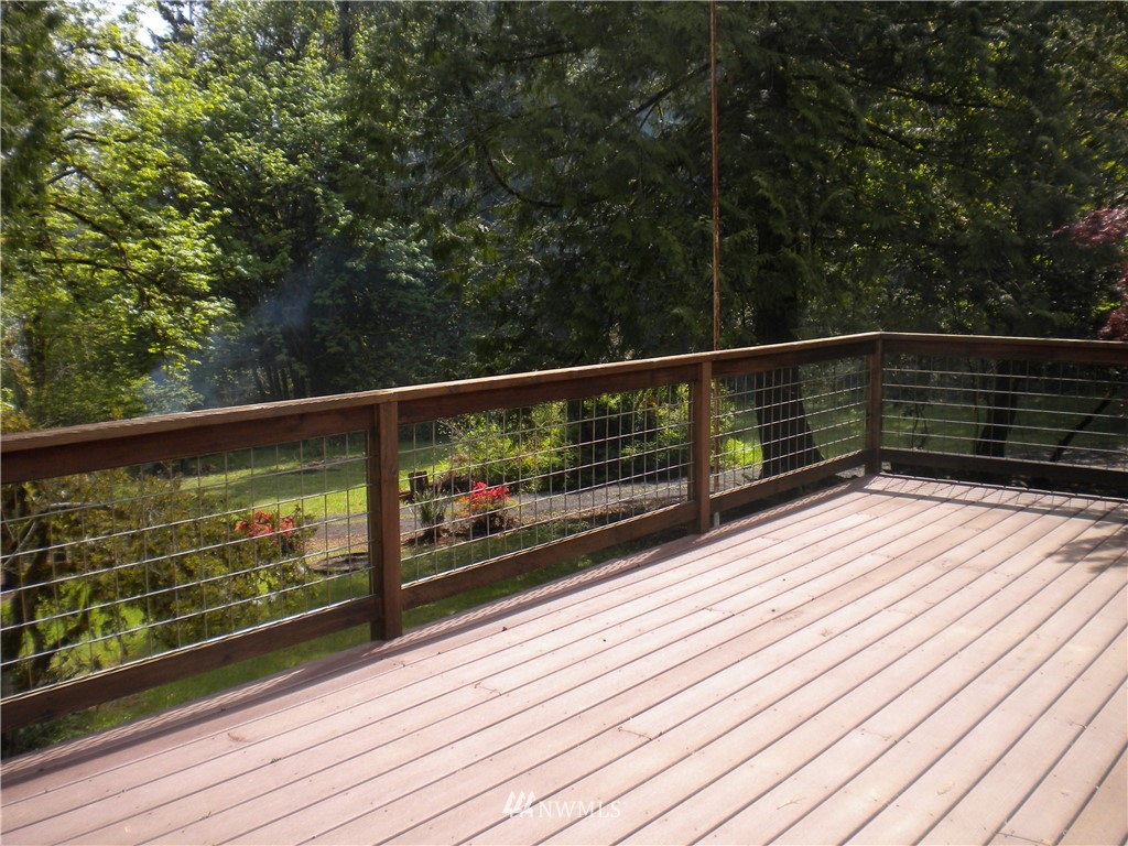 951 East North Bay Road Allyn, WA 98524 - Photo 9 of 19 Gallery Image 9