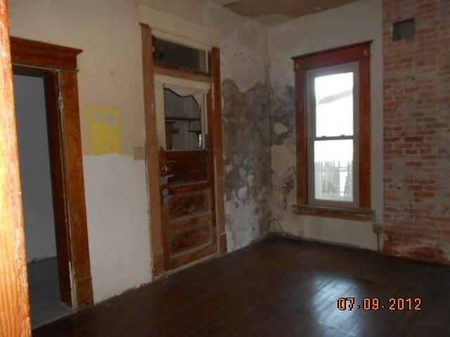 1718 Bryden Road Columbus, OH 43205 - Photo 8 of 14