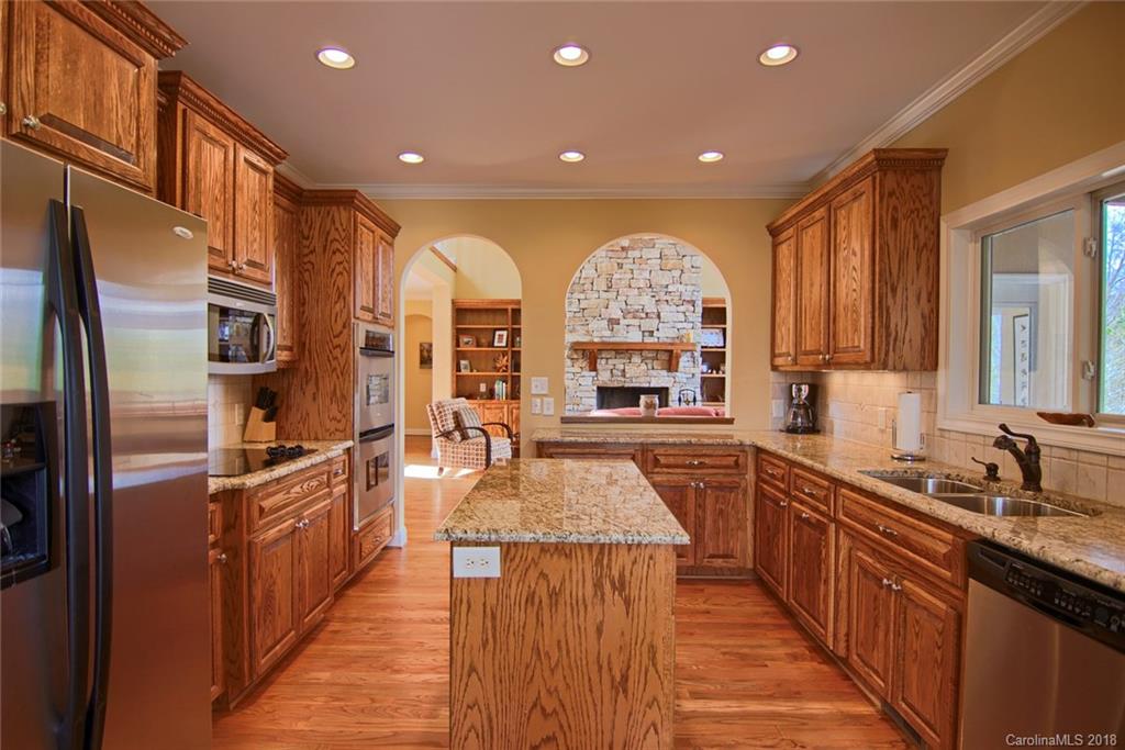 532 Highland View Lane Mill Spring, NC 28756 - Photo 9 of 36