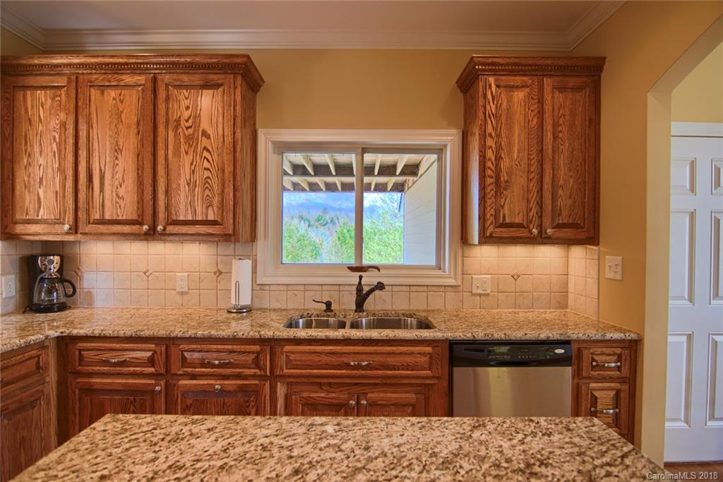 532 Highland View Lane Mill Spring, NC 28756 - Photo 10 of 36