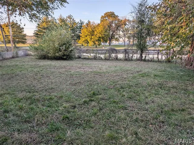 $29,950 | 235 St Christopher Drive, Cahokia, IL 62206