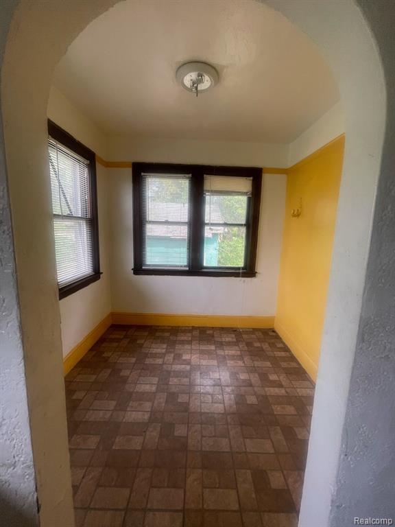 5545 Ridgewood Street Detroit, MI 48204 - Photo 7 of 21