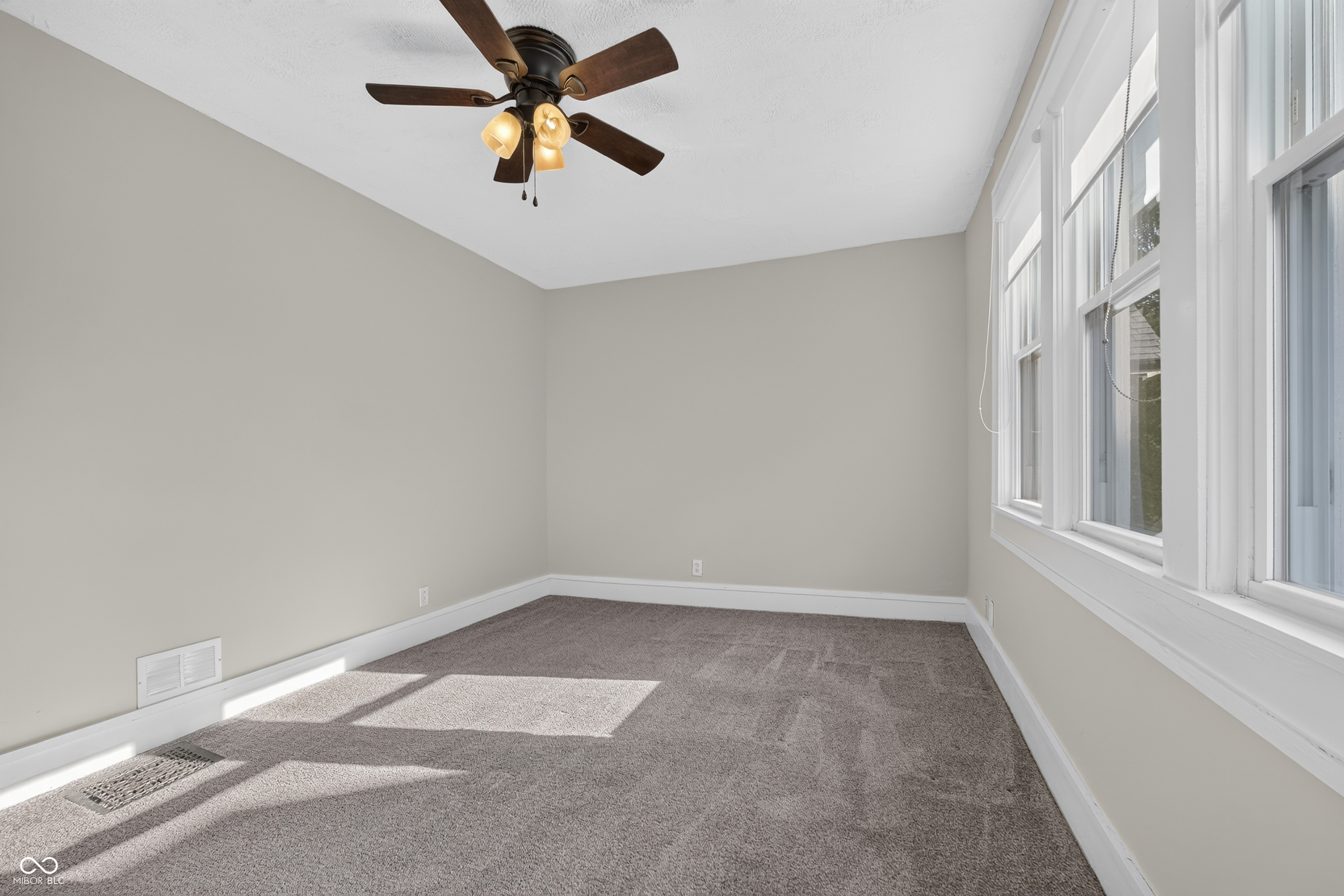 11393 Lantern Road Fishers, IN 46038 - Photo 28 of 42 Gallery Image 28