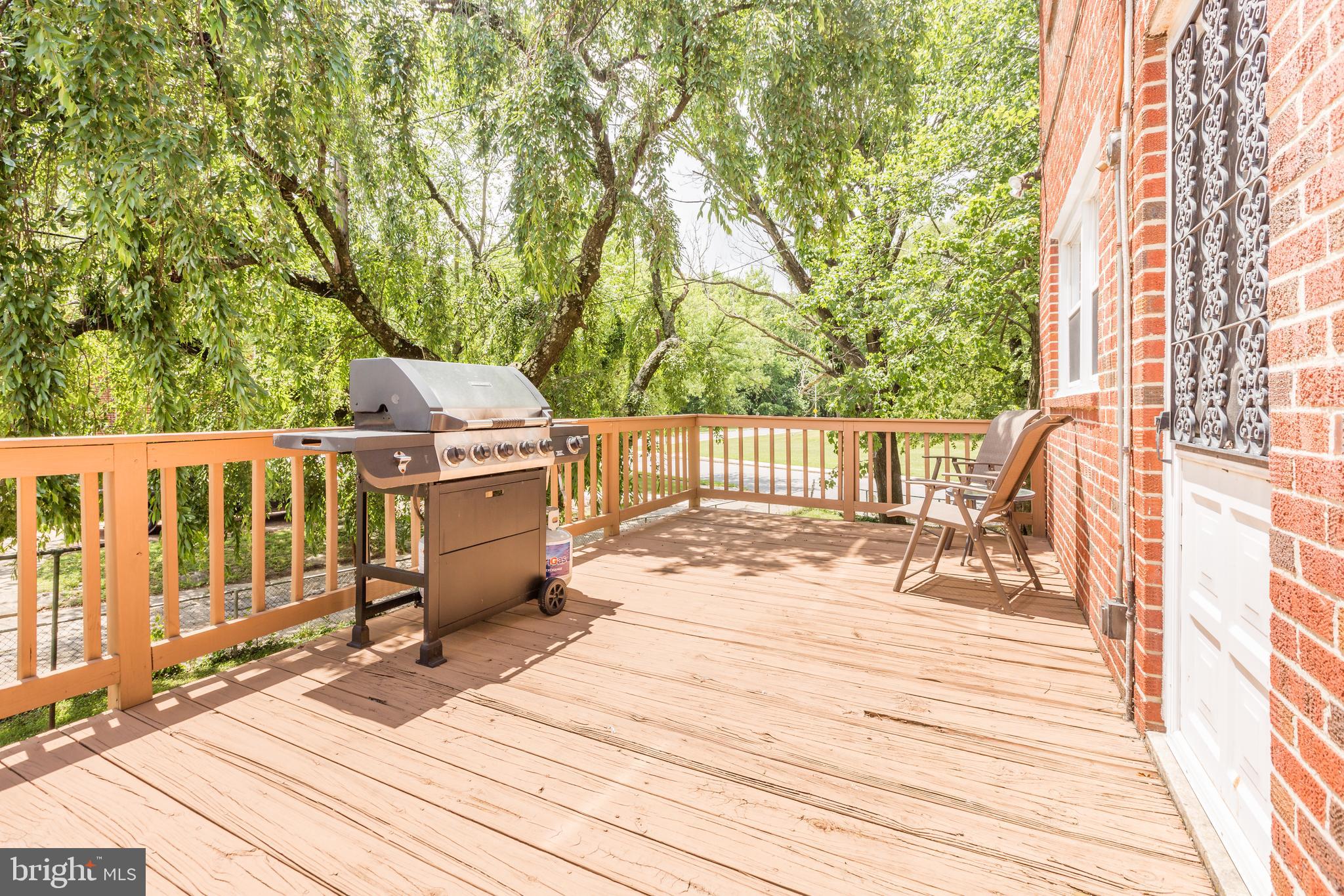 1601 Ingram Road Baltimore, MD 21239 - Photo 34 of 45