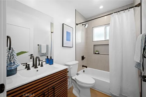 $1,395,000 | 1317 North California Street, Burbank, CA 91505