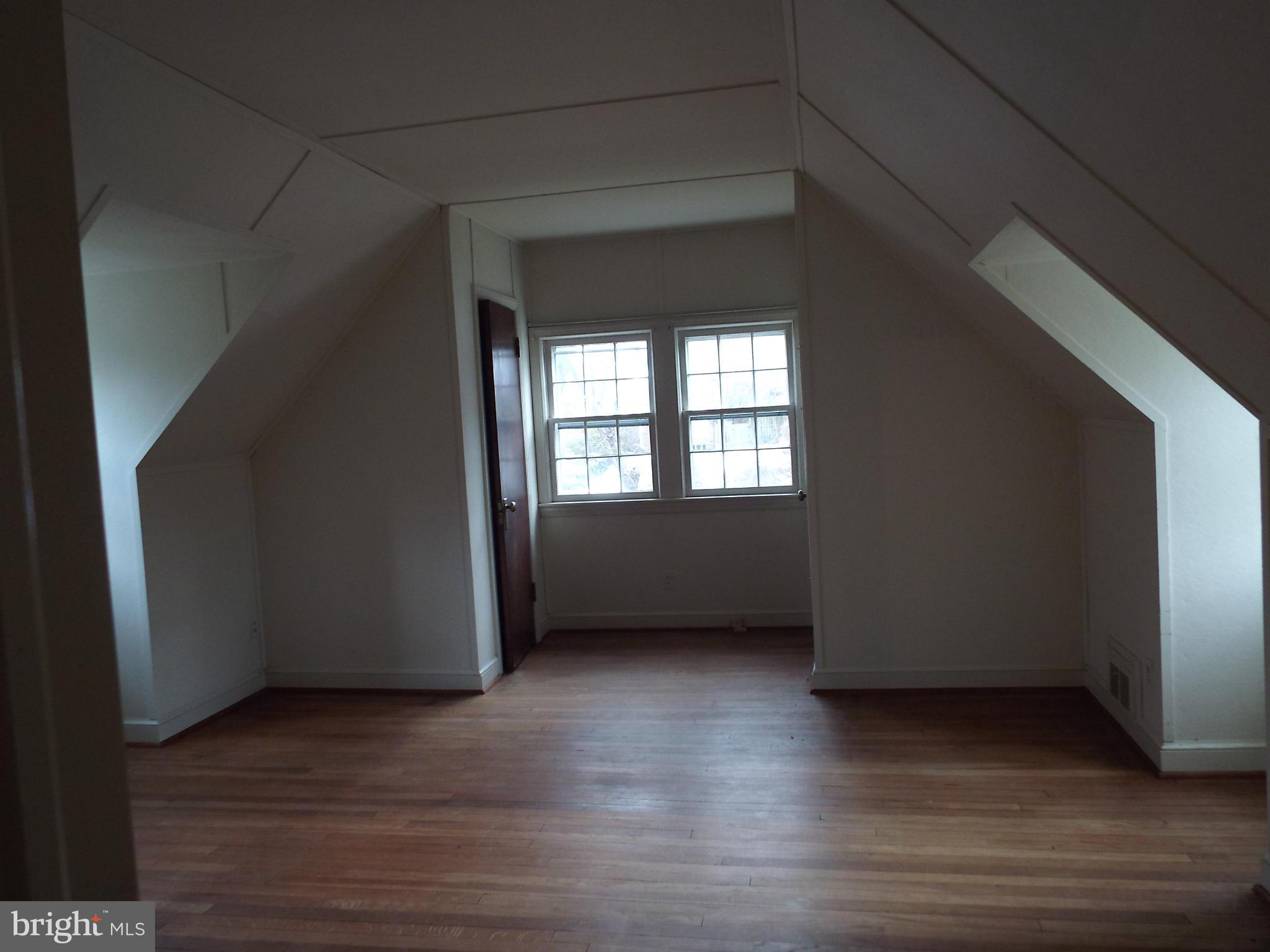 300 Lexington Drive Silver Spring, MD 20901 - Photo 17 of 29 Bedroom (Master)